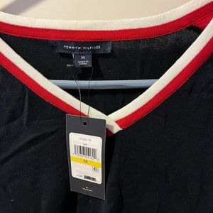 ❤️NWT Tommy Hilfiger Sweater